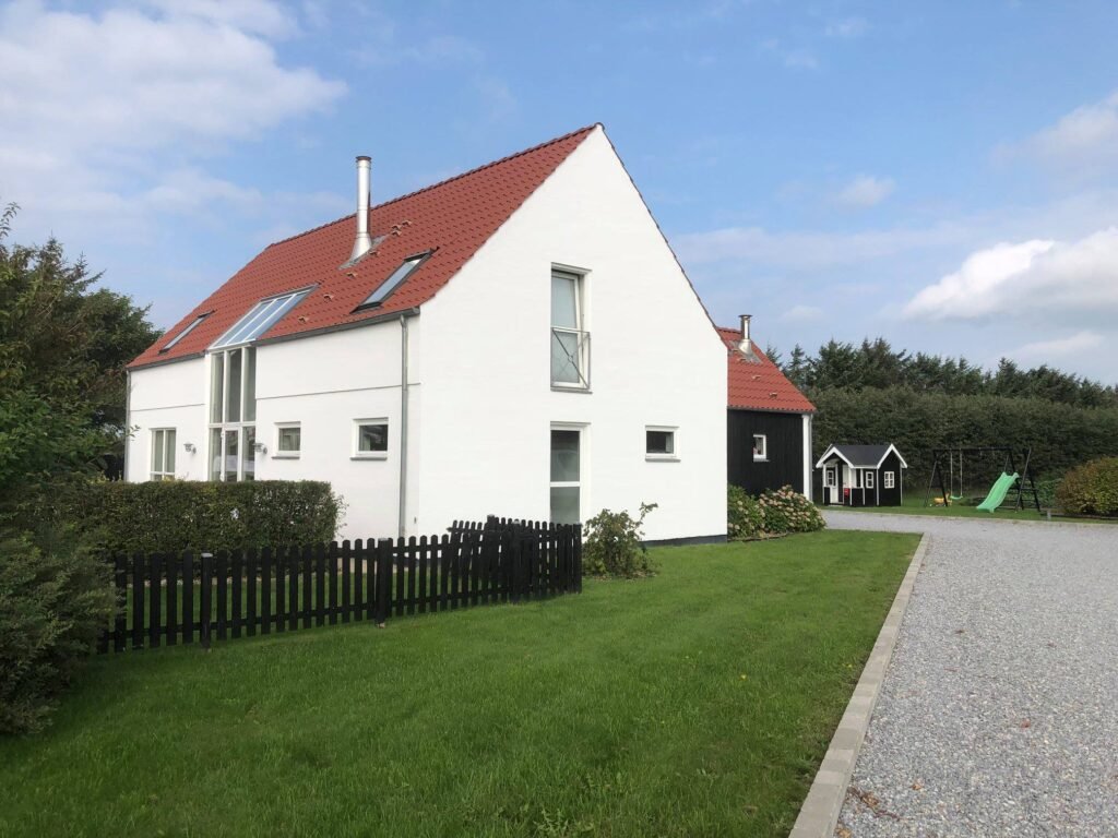 45308935_1207226829433708_8934159113919660032_n